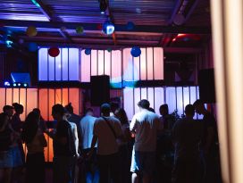 29.08.26 - Step&shy;pin Tunes