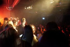 11.02.17 - Hollyhood