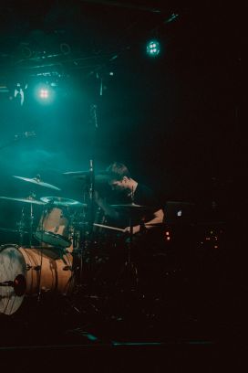 18.11.22 - Kind Kaputt | Kontraire 