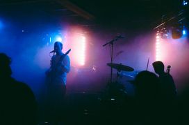 18.11.22 - Kind Kaputt | Kontraire 