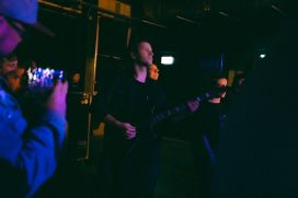 18.11.22 - Kind Kaputt | Kontraire 