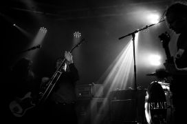 23.11.17 - Island & Eliza Shaddad