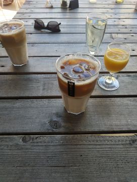26.06.22 - Sommersause Tag 7 - Brunch & Flohmi & Frank.